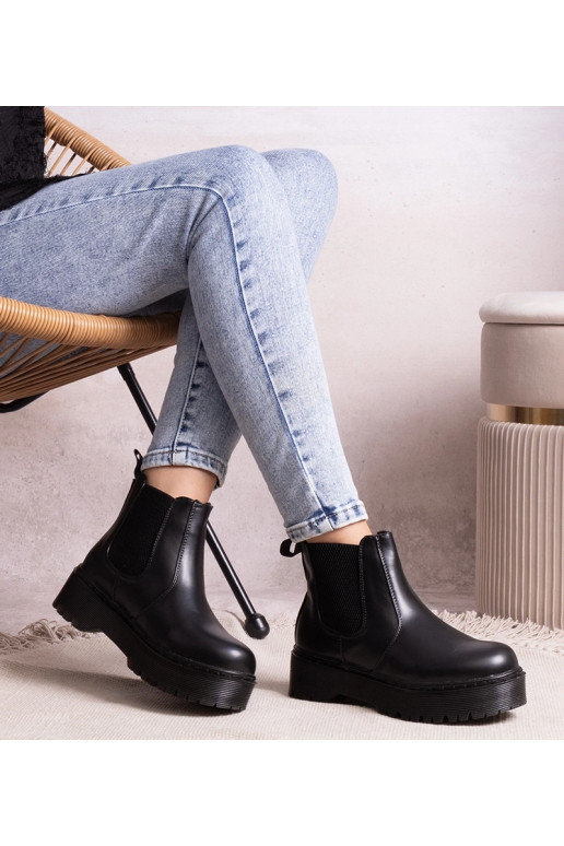Botines negros con plataforma Lessaya