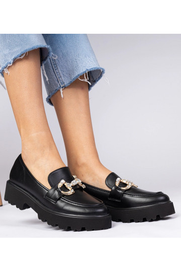 Mocasines elegantes negros...