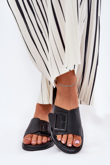 Zapatillas de cuero Femenino con hebillas D&A SJ2302-01 de color negro 2