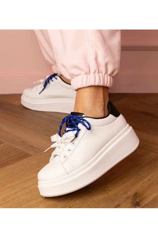 Zapatillas deportivas blancas con...