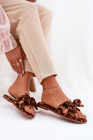 Zapatillas de mujer con suela plana y lazos con estampado de leopardo color marrón Tobin