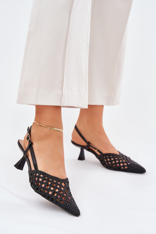 zapatos de tacón alto Ze Szpiczastym Noskiem I Odkrytą Piętą de color negro Umirana