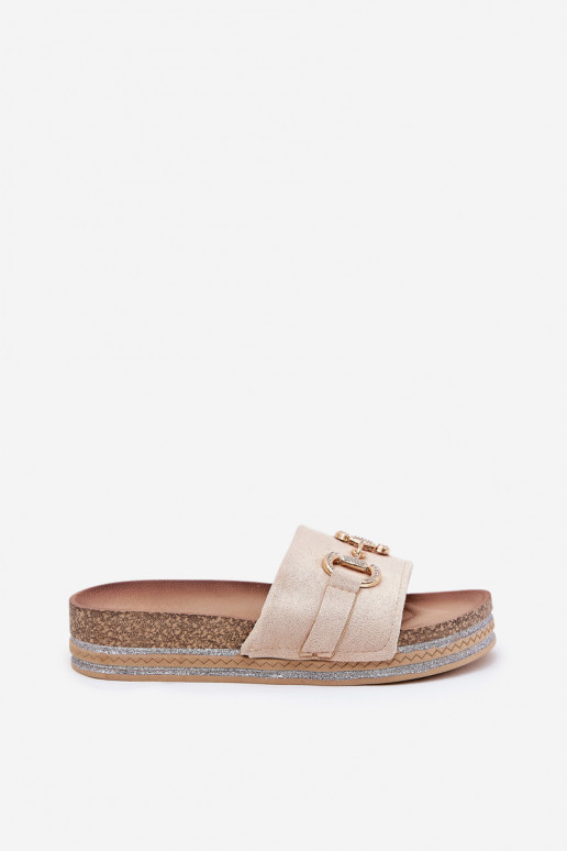 zapatillas de mujer con una plataforma con detalles dorados y brillo beige Morisela