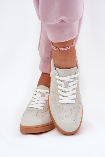 Zapatillas deportivas de gamuza color gris