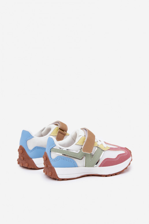 Zapatillas modelo zapatos. Infantil con sujetadores adhesivos Colores diferentes Tezzu