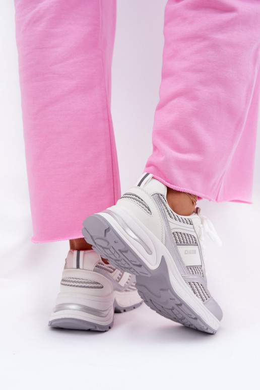 Zapatillas modelo zapatos. Femenino Big Star RR274A195 el color blanco