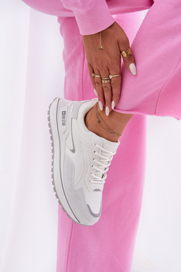 Zapatillas modelo zapatos. Femenino Big Star RR274A213 HI-POLY SYSTEM el color blanco 2