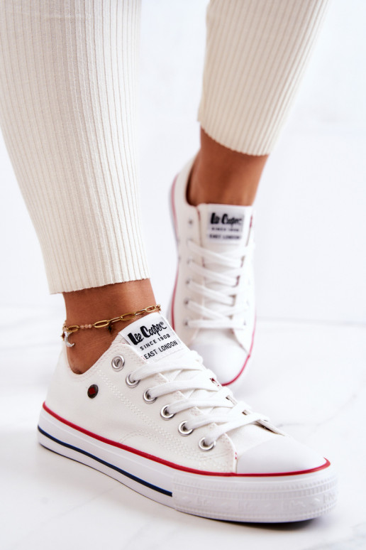 Zapatos de mujer Lee Cooper LCEN-22-31-0875L el color blanco Zapatos de mujer Lee Cooper LCEN-22-31-0875L el color blanco