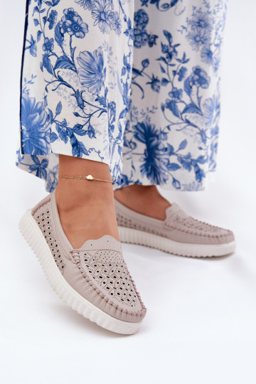 Piel mocasines de mujer con elementos calados Vinceza 88028 beige