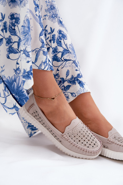 Piel mocasines de mujer con elementos calados Vinceza 88028 beige
