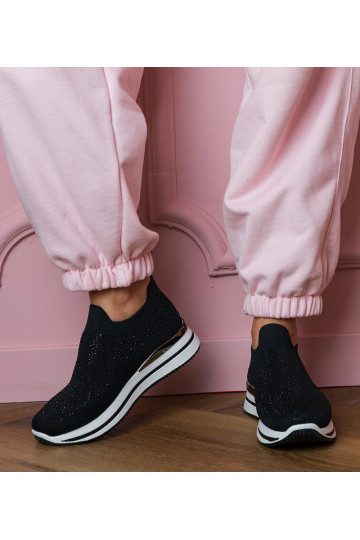 Sandalias deportivas negras... 2