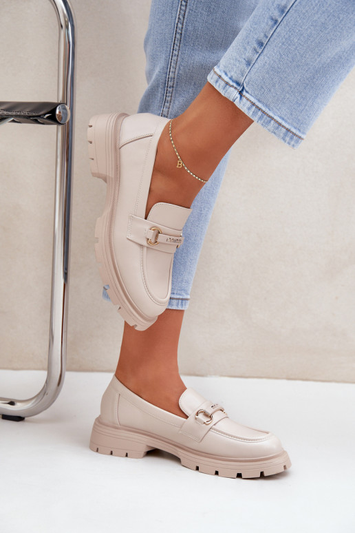 Mocasines de mujer en color arena de... Mocasines de mujer en color arena de...