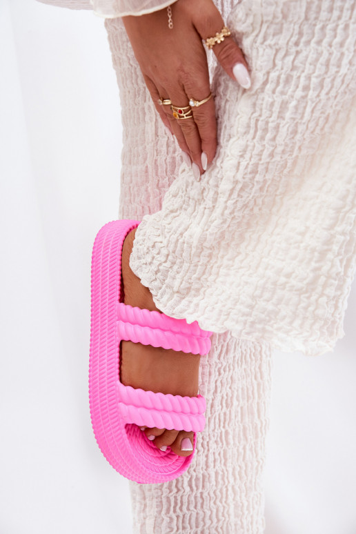 Zapatillas ligeras  zapatillas de mujer con una plataforma S.Barski ZK51-001 color rosa Zapatillas ligeras  zapatillas de mujer con una plataforma S.Barski ZK51-001 color rosa