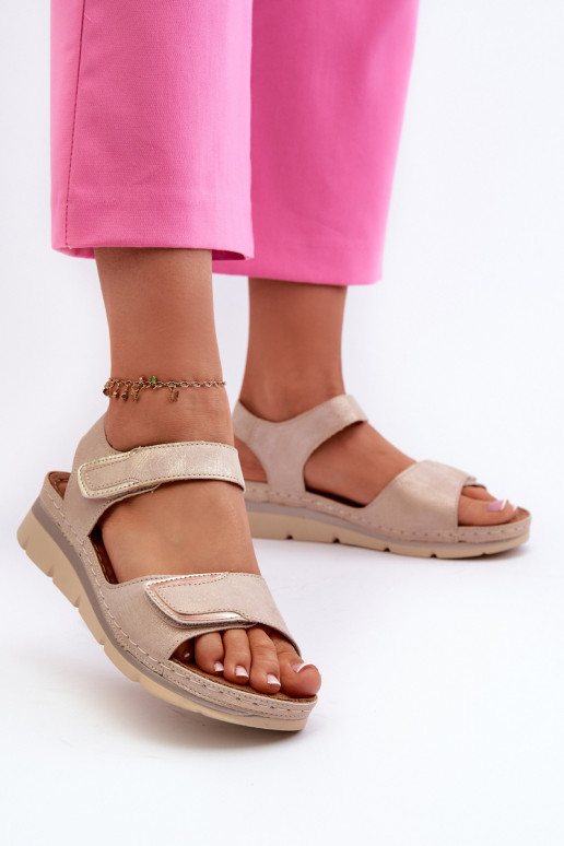 Sandalias de mujer con sujetadores adhesivos beige Risanni Sandalias de mujer con sujetadores adhesivos beige Risanni