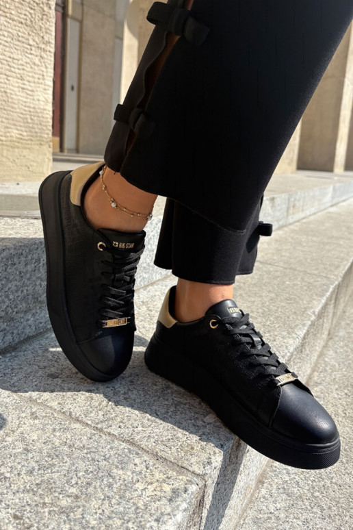 Zapatillas modelo zapatos. Femenino de cuero ecológico Big Star RR274257 de color negro