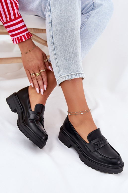 modelo clásico mocasines de mujer de cuero ecológico de color negro Enticca