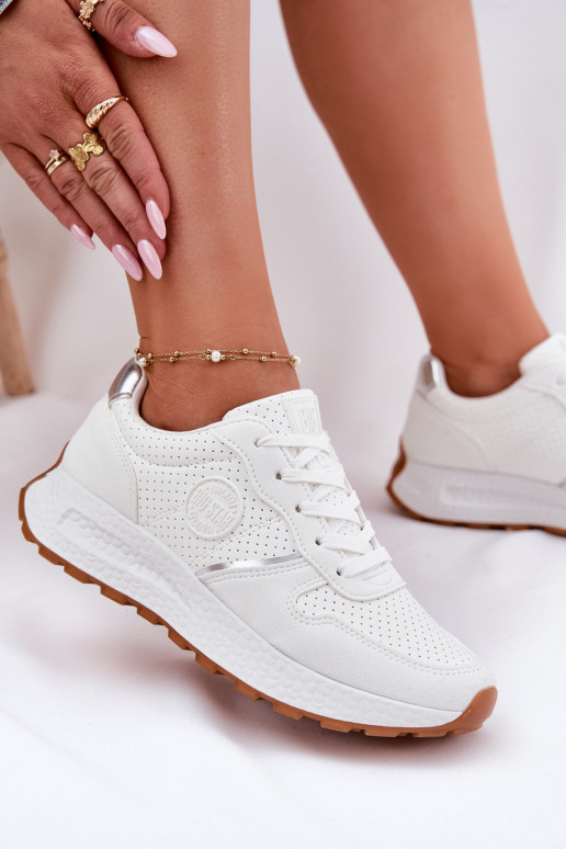 Zapatillas modelo zapatos. Femenino con una plataforma Big Star RR274487 Hi-Poly System el color blanco