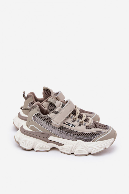 Zapatillas modelo zapatos. zapatos zapatillas de deporte para niños con sujetadores adhesivos de color caqui Ronivelle