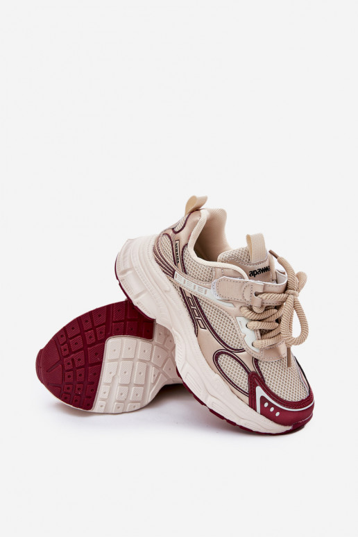 Zapatillas modelo zapatos. Infantil Sobre una suela gruesa color dorado Xairana