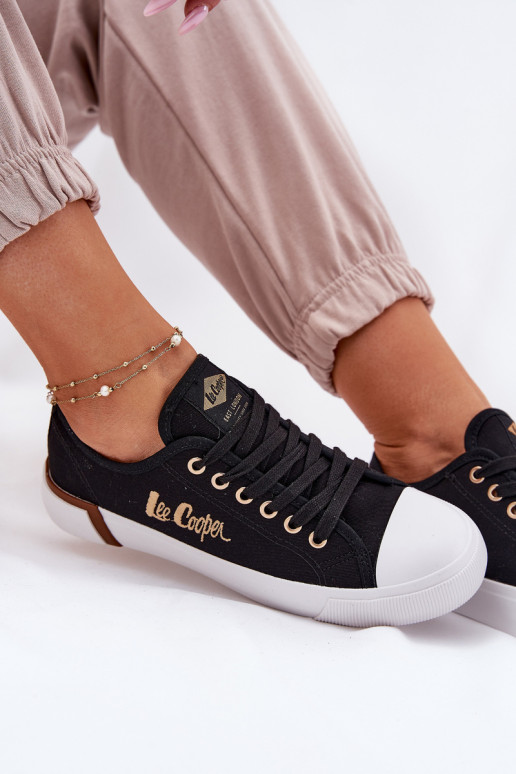 zapatos casuales  Femenino Lee Cooper LCEN-25-31-3427L de color negro zapatos casuales  Femenino Lee Cooper LCEN-25-31-3427L de color negro