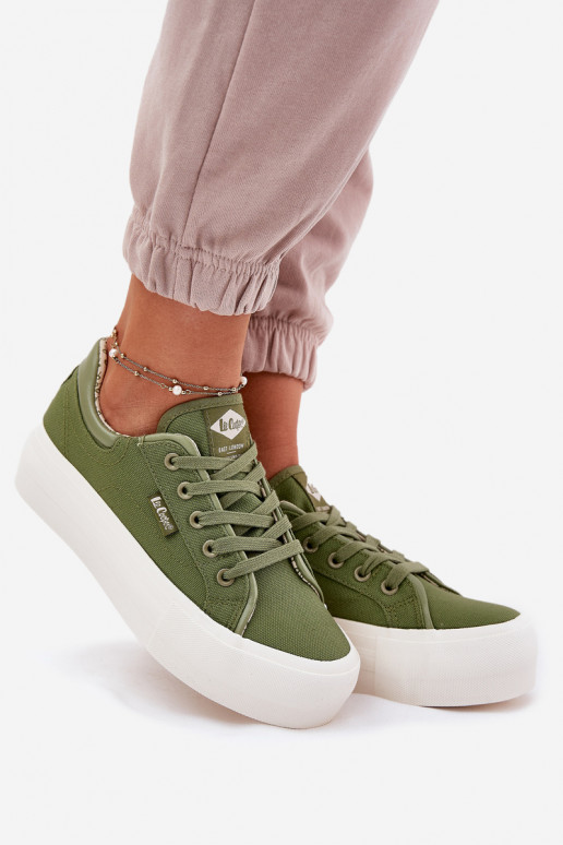Zapatos de ocio con una plataforma Lee Cooper LCEN-25-31-3449L color verde Zapatos de ocio con una plataforma Lee Cooper LCEN-25-31-3449L color verde
