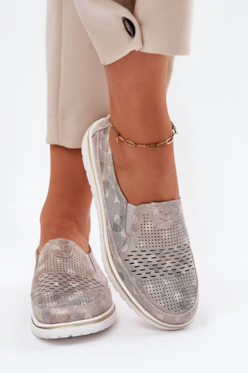 Zapatos de ante de un llamativo modelo en color beige-oro Inez 2