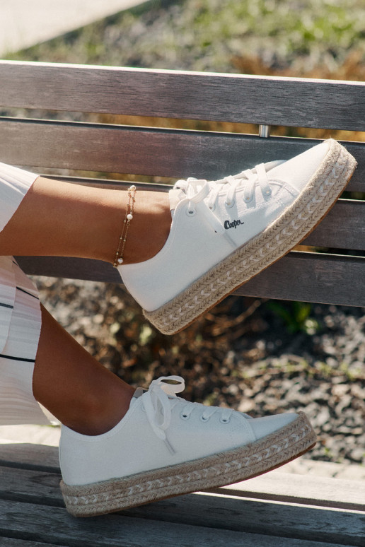 Zapatillas casuales con cordones Lee Cooper LCIN-25-44-3217 color blanco