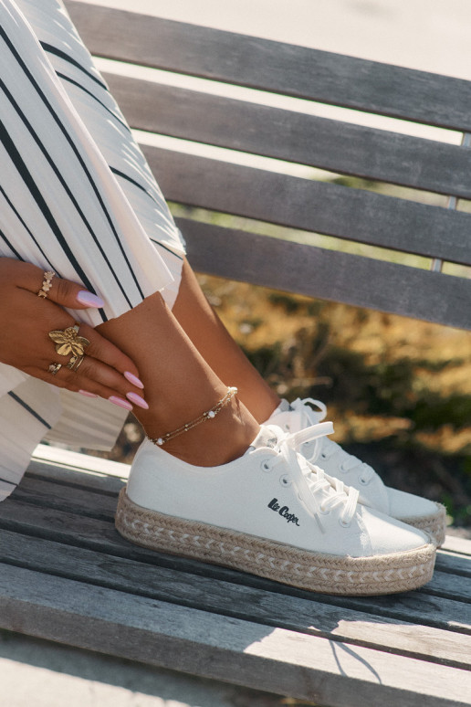 Zapatillas casuales con cordones Lee Cooper LCIN-25-44-3217 color blanco