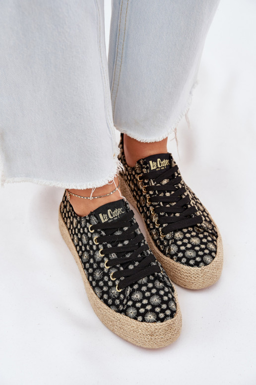 Zapatillas casuales estampadas con plataforma Lee Cooper LCIN-25-08-3647L color negro