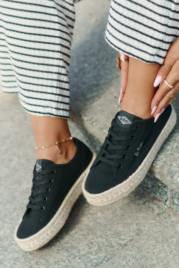 Zapatillas casuales con cordones Lee Cooper LCIN-25-44-3216 color negro