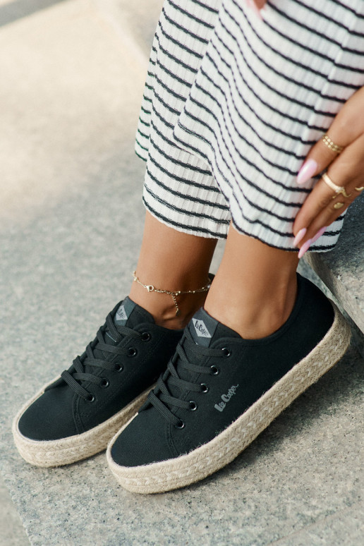 Zapatillas casuales con cordones Lee Cooper LCIN-25-44-3216 color negro