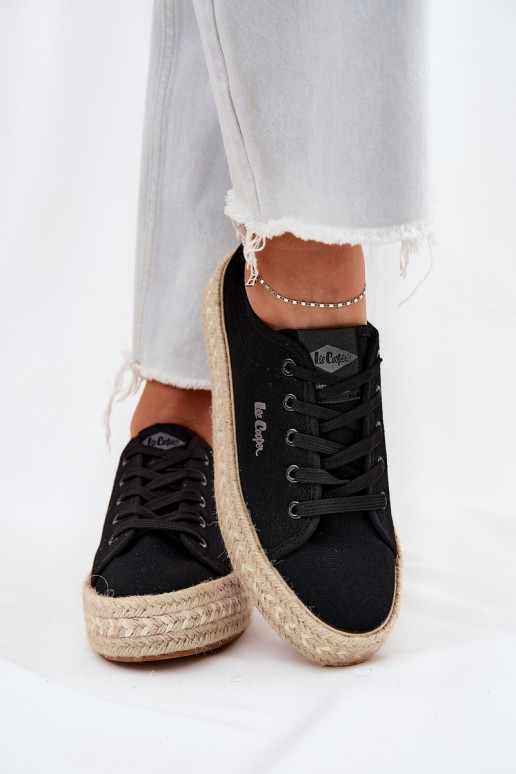 Zapatillas casuales con cordones Lee Cooper LCIN-25-44-3216 color negro