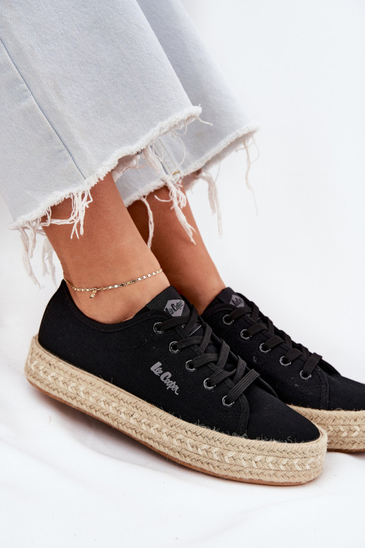 Zapatillas casuales con cordones Lee Cooper LCIN-25-44-3216 color negro