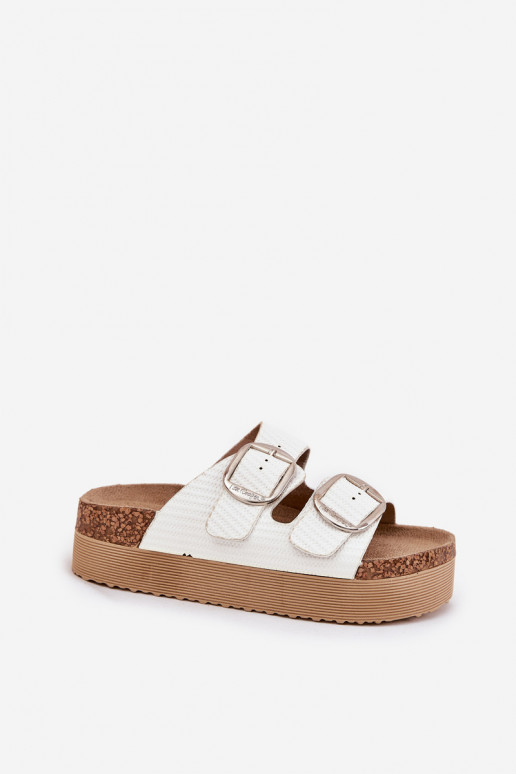zapatillas de mujer Platformie con hebillas Lee Cooper LCEN-25-35-3496L el color blanco zapatillas de mujer Platformie con hebillas Lee Cooper LCEN-25-35-3496L el color blanco
