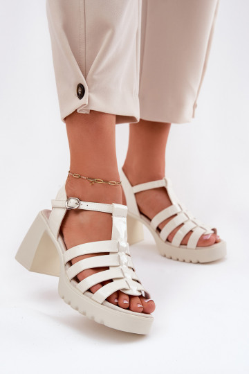 con efecto barniz Piel Sandalias de tacón alto para mujer. Vinceza 66621 color marfil 2