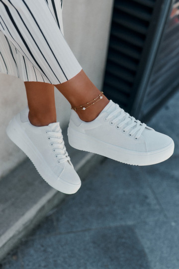 Zapatos de ocio con una plataforma Big Star RR274463 el color blanco