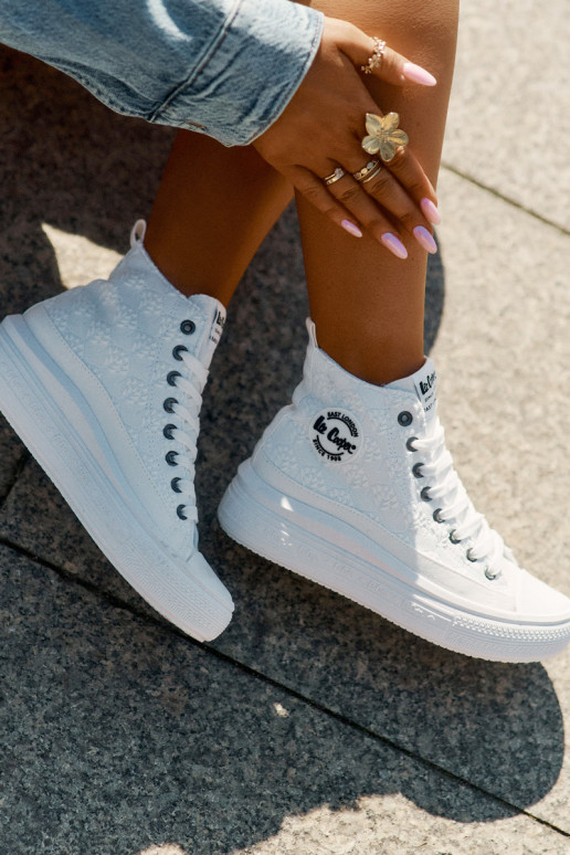 Zapatos de ocio con una plataforma Lee Cooper LCEN-25-44-3209L Biale