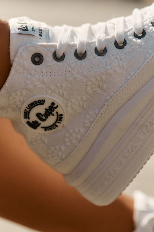 Zapatos de ocio con una plataforma Lee Cooper LCEN-25-44-3209L Biale