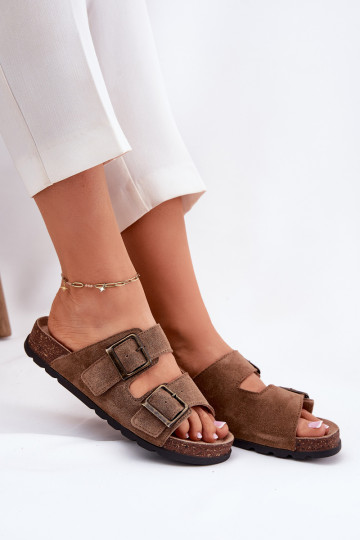 zapatillas de gamuza con hebillas Femenino Panto Fino RR267024 color marrón