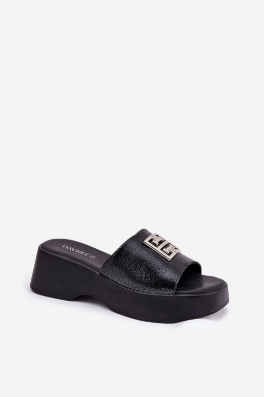 Zapatillas de cuero Femenino con adornos Vinceza 79526 de color negro Zapatillas de cuero Femenino con adornos Vinceza 79526 de color negro