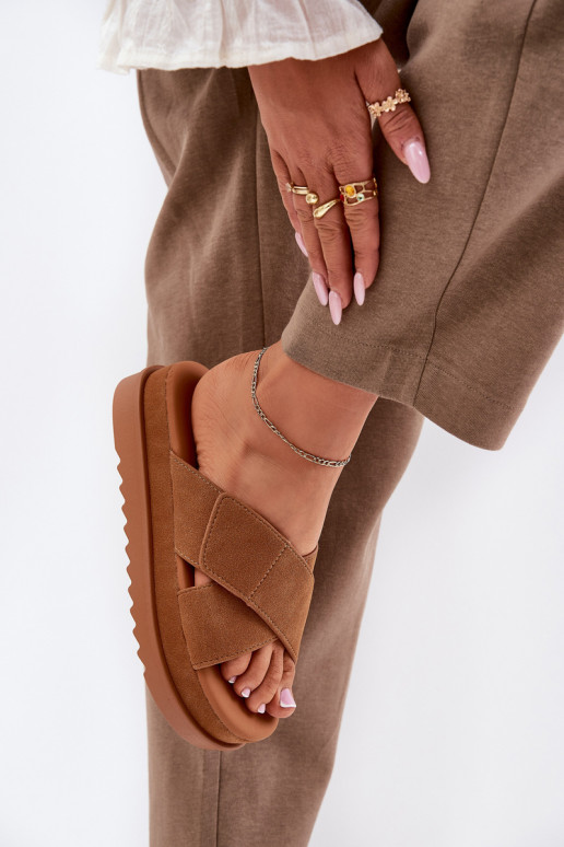 zapatillas de mujer con una plataforma Z Przeplatającymi Się Paskami color marrón Rinasara zapatillas de mujer con una plataforma Z Przeplatającymi Się Paskami color marrón Rinasara