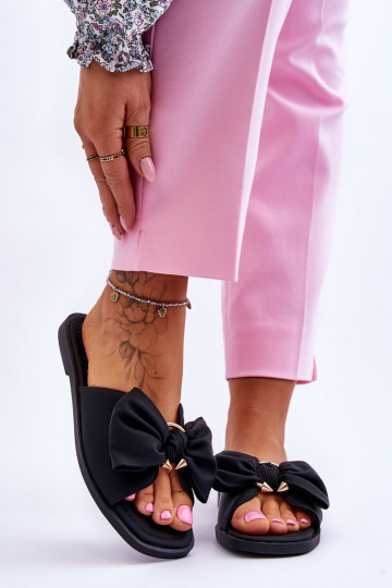 Zapatillas de cuero de mujer con lazos, color negro, "Becky" 2