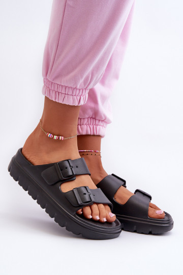 Zapatillas de mujer con espuma. con una plataforma de color negro Melorea 2