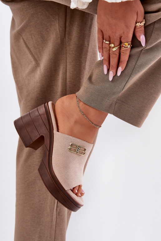 zapatillas de mujer En tacones enormes Ze color doradom Detalem Vinceza 17400 beige zapatillas de mujer En tacones enormes Ze color doradom Detalem Vinceza 17400 beige