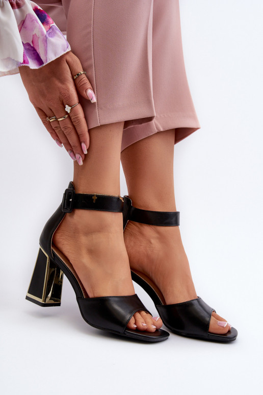 Estilo elegante Sandalias de tacón alto para mujer. de color negro Rosazara