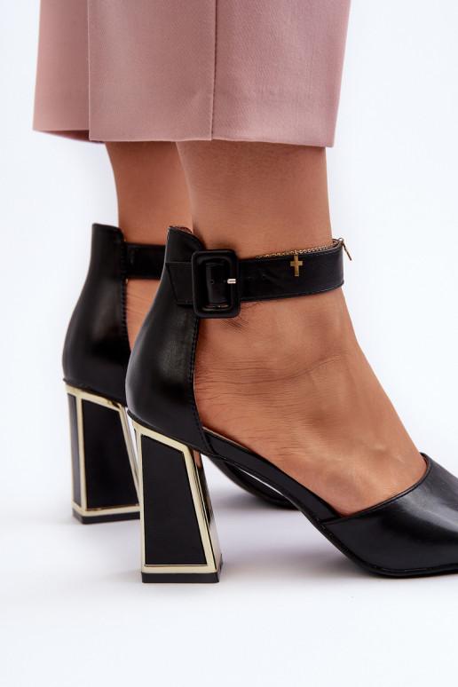 Estilo elegante Sandalias de tacón alto para mujer. de color negro Rosazara