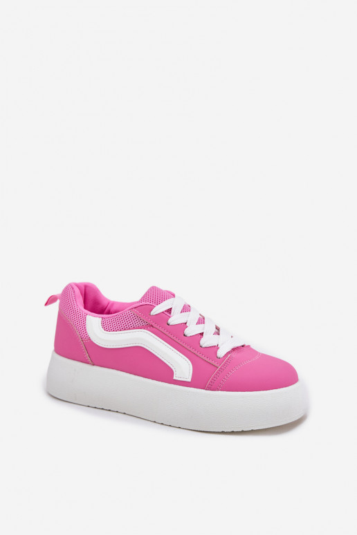 Zapatillas modelo zapatos. Femenino con una plataforma color rosa Tellnira