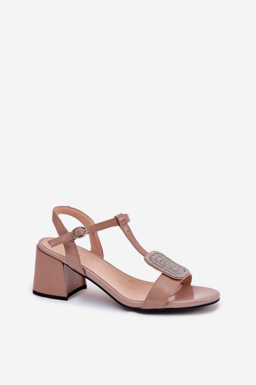Piel Sandalias lacadas para mujer. con tacones con adornos Vinceza 91134 beige Piel Sandalias lacadas para mujer. con tacones con adornos Vinceza 91134 beige