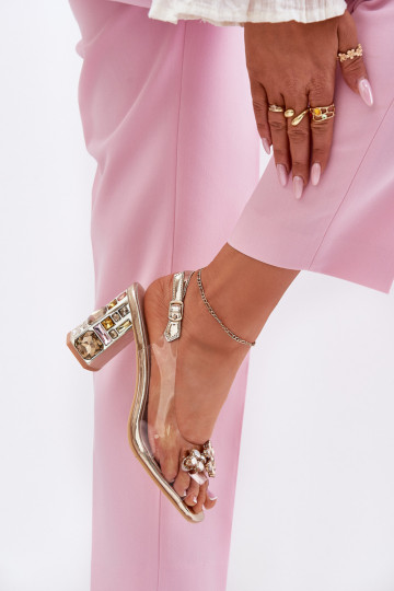 Ver a través de sandalias con tacones con ojos brillantes Vinceza 70110 color dorado