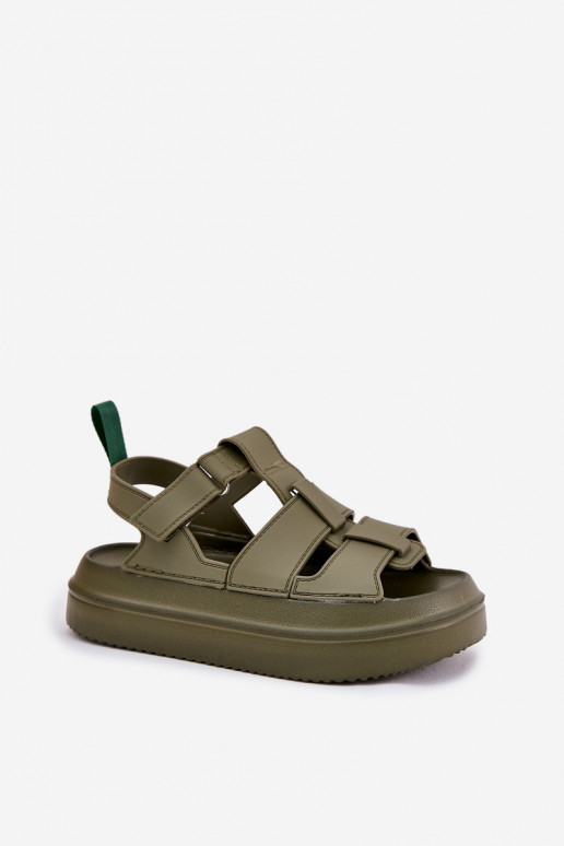 Sandalias de mujer con una plataforma color verde Nitavelia
